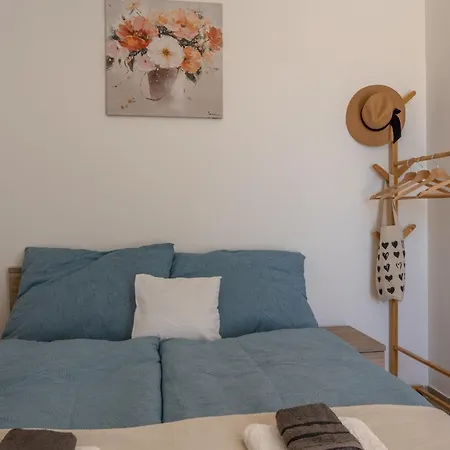 Maria's Perla Apartamento *