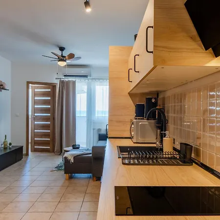Apartment Maria's Perla *